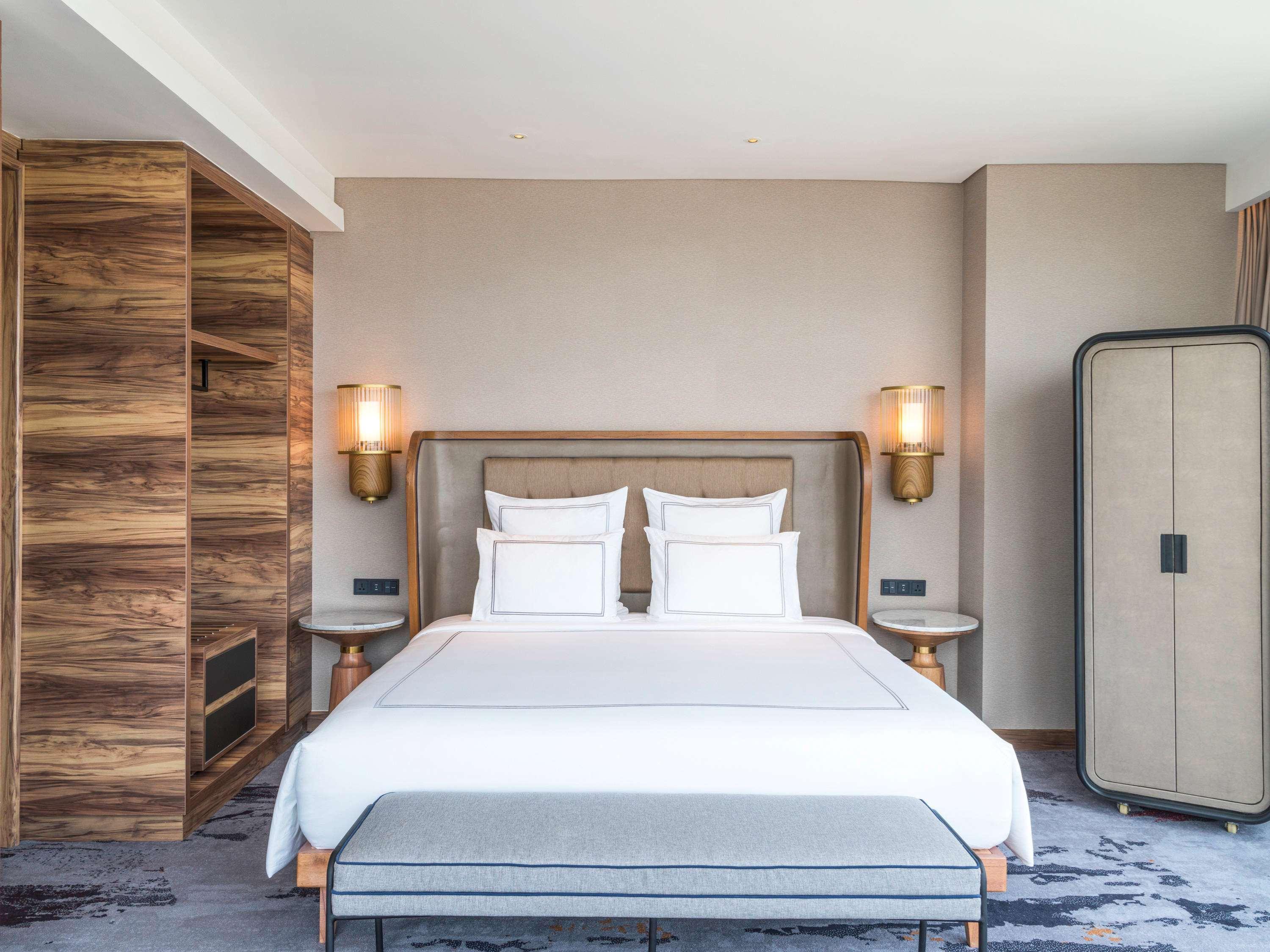 Swissotel Jakarta Pik Avenue Luaran gambar