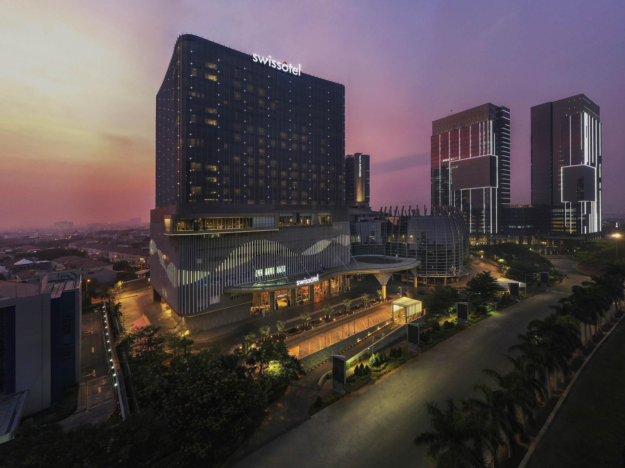 Swissotel Jakarta Pik Avenue Luaran gambar
