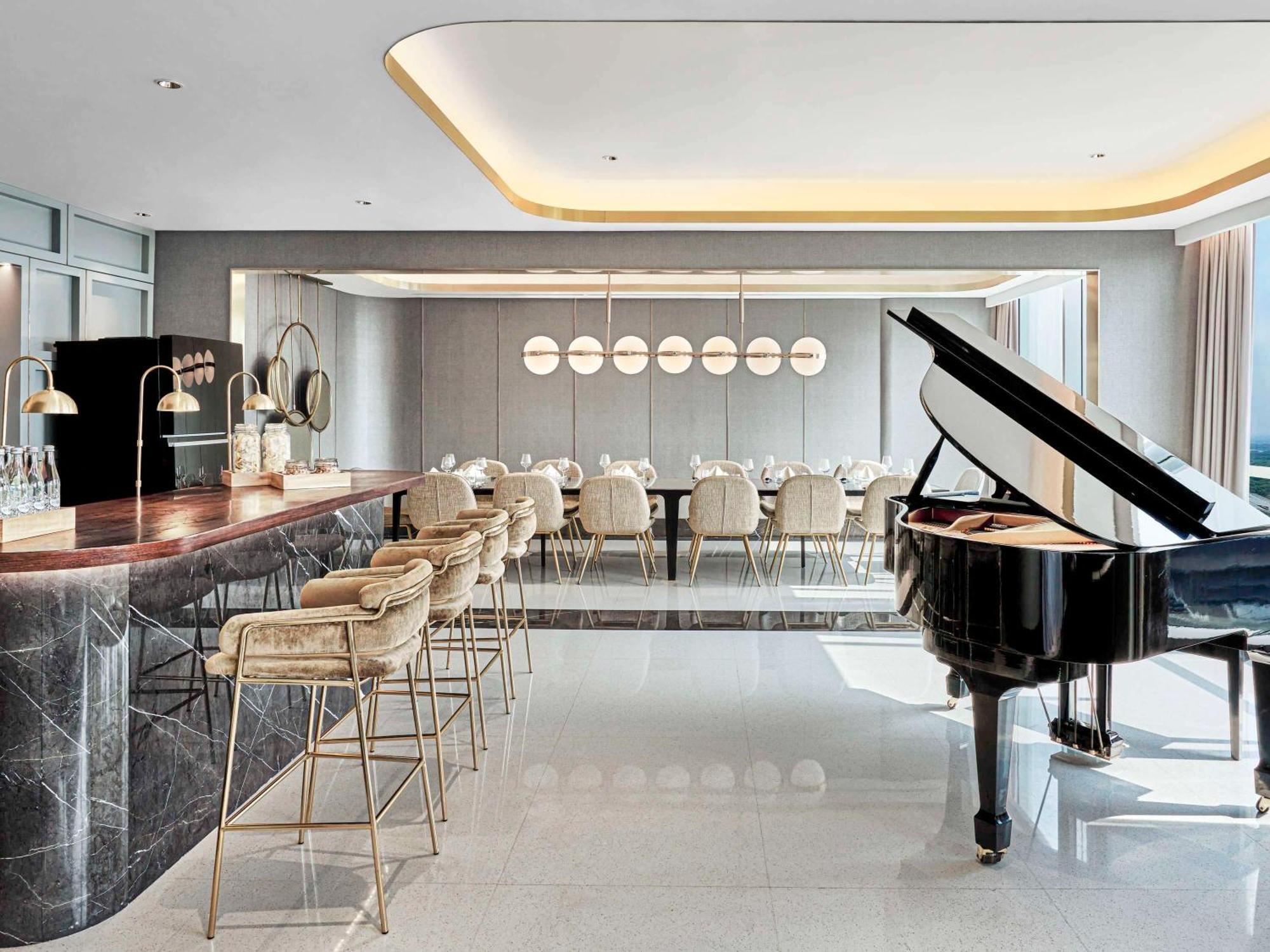 Swissotel Jakarta Pik Avenue Luaran gambar