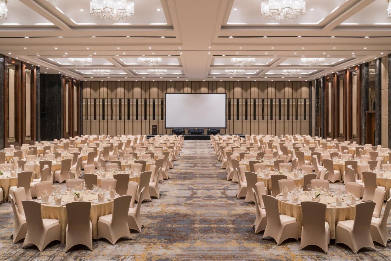 Swissotel Jakarta Pik Avenue Luaran gambar