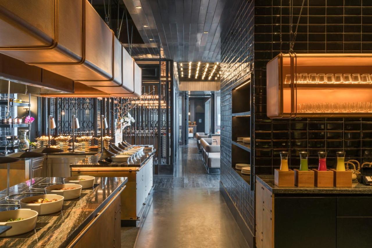 Swissotel Jakarta Pik Avenue Luaran gambar